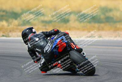 media/Apr-30-2023-CRA (Sun) [[020fcf5d43]]/Race 11-600 Expert Superbike/